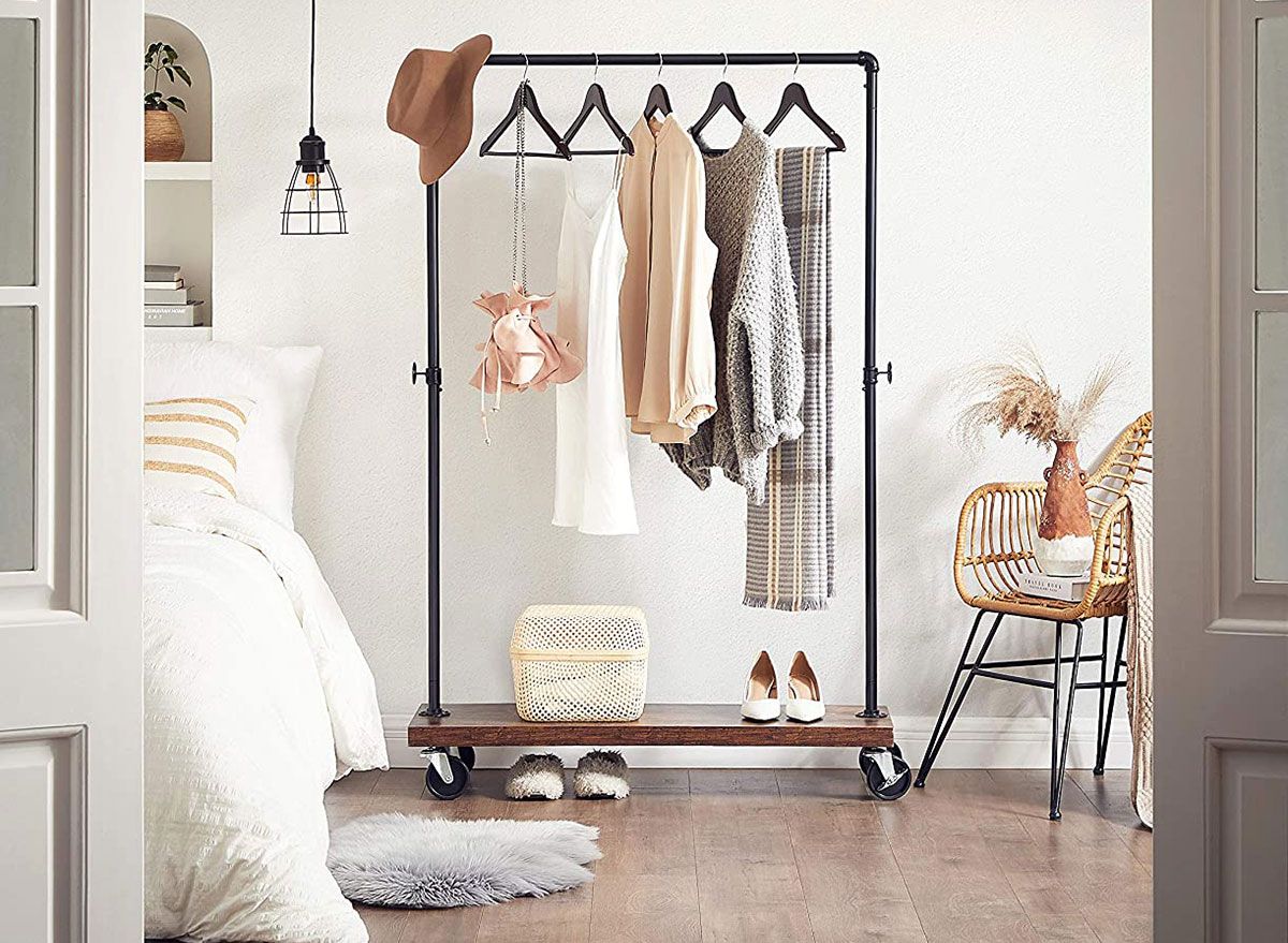 8 ideas de Burros para ropa  decoración de unas, muebles para colgar ropa,  estantes para ropa